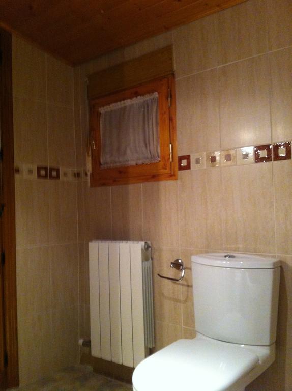Apartamentos Turisticos Rosario Camarena de la Sierra Luaran gambar